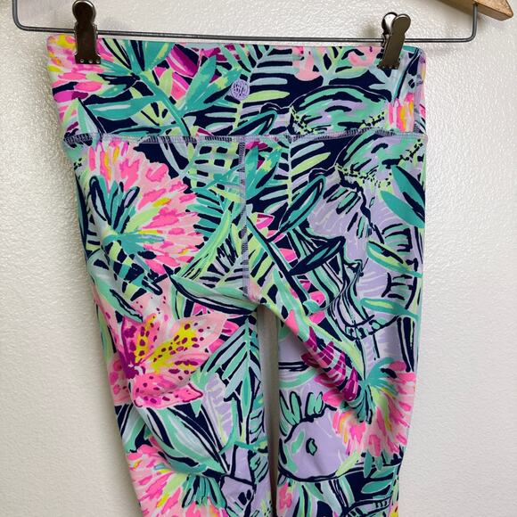 Lilly Pulitzer Luxletic Anika Weekend Leggings XS Green Pink Floral Yoga Crop - Picture 9 of 13